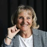 Porträt von Simone